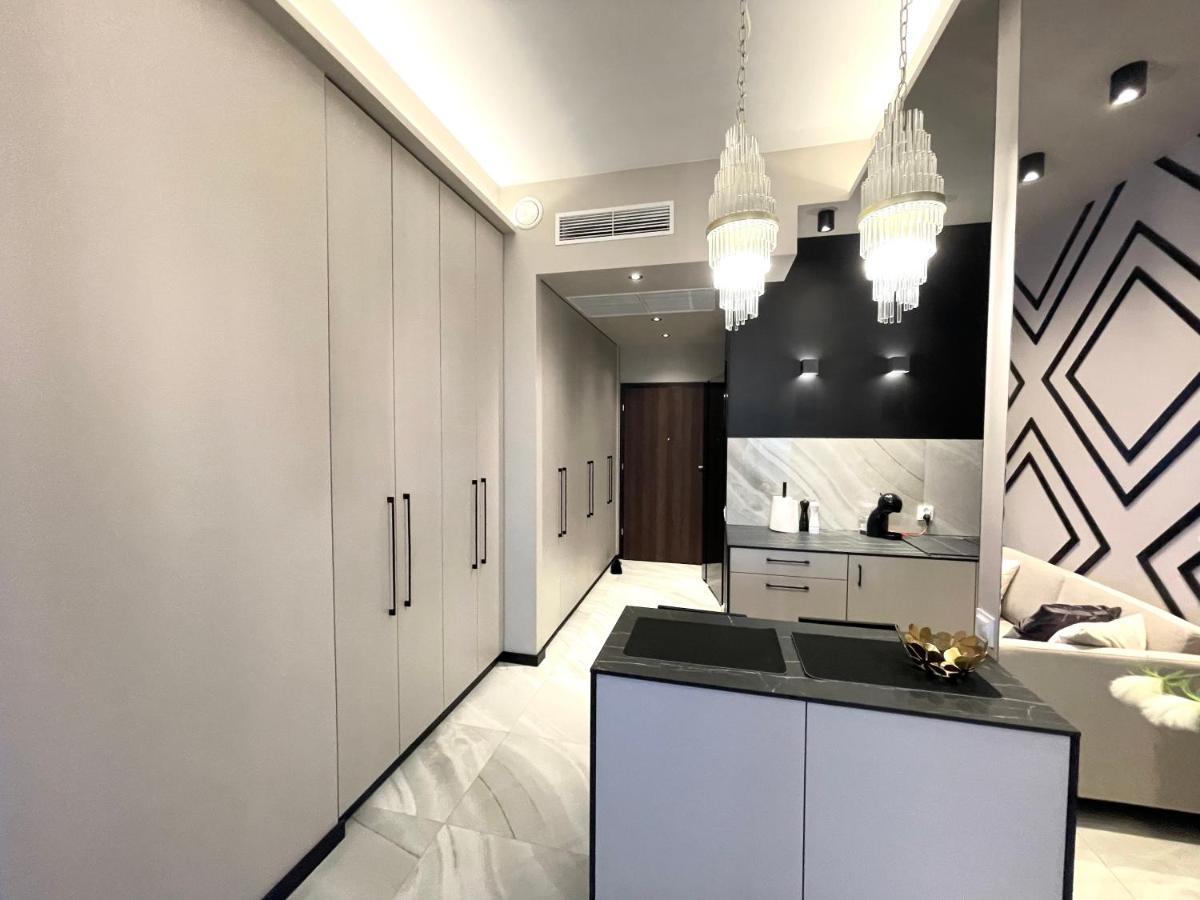 Apartament Elegance Hanza Tower シュチェチン エクステリア 写真